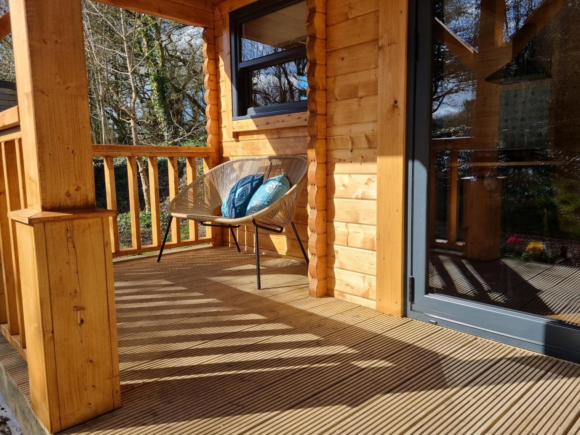 Glyndwr Vineyard Hotel คาวบริดจ์ ภายนอก รูปภาพ